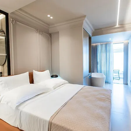 Keslin Premium Seaside Pensión 3*