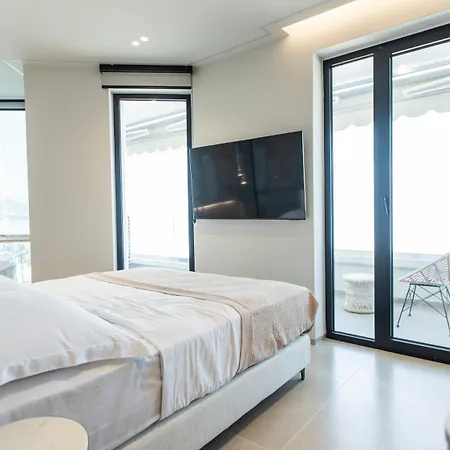 Keslin Premium Seaside