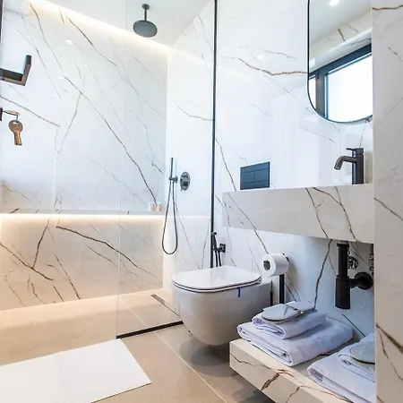 Keslin Premium Seaside 3* Vlorë