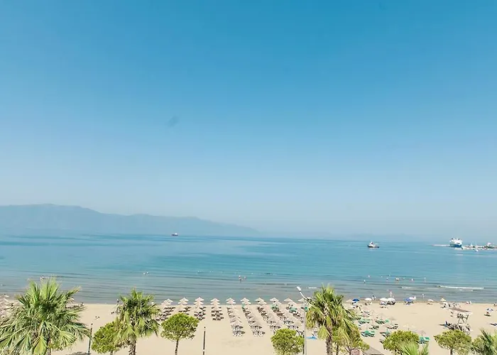 Keslin Premium Seaside Affittacamere 3*